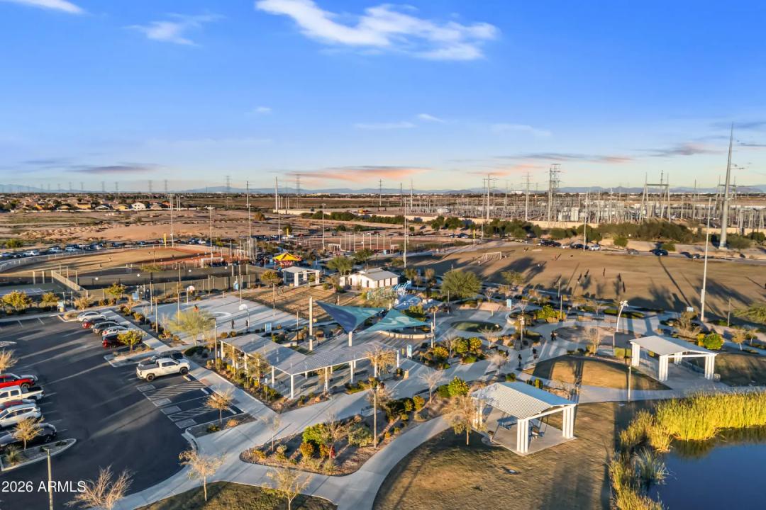 Real Estate Picture 51