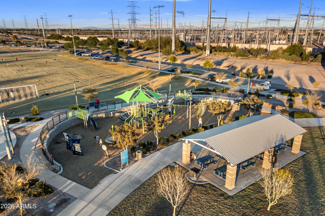 Real Estate Picture 54