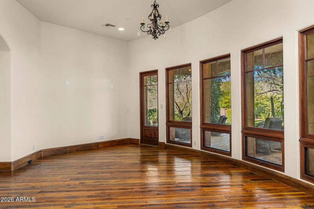 Real Estate Picture 20