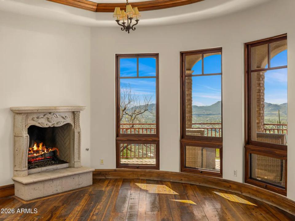 Real Estate Picture 22