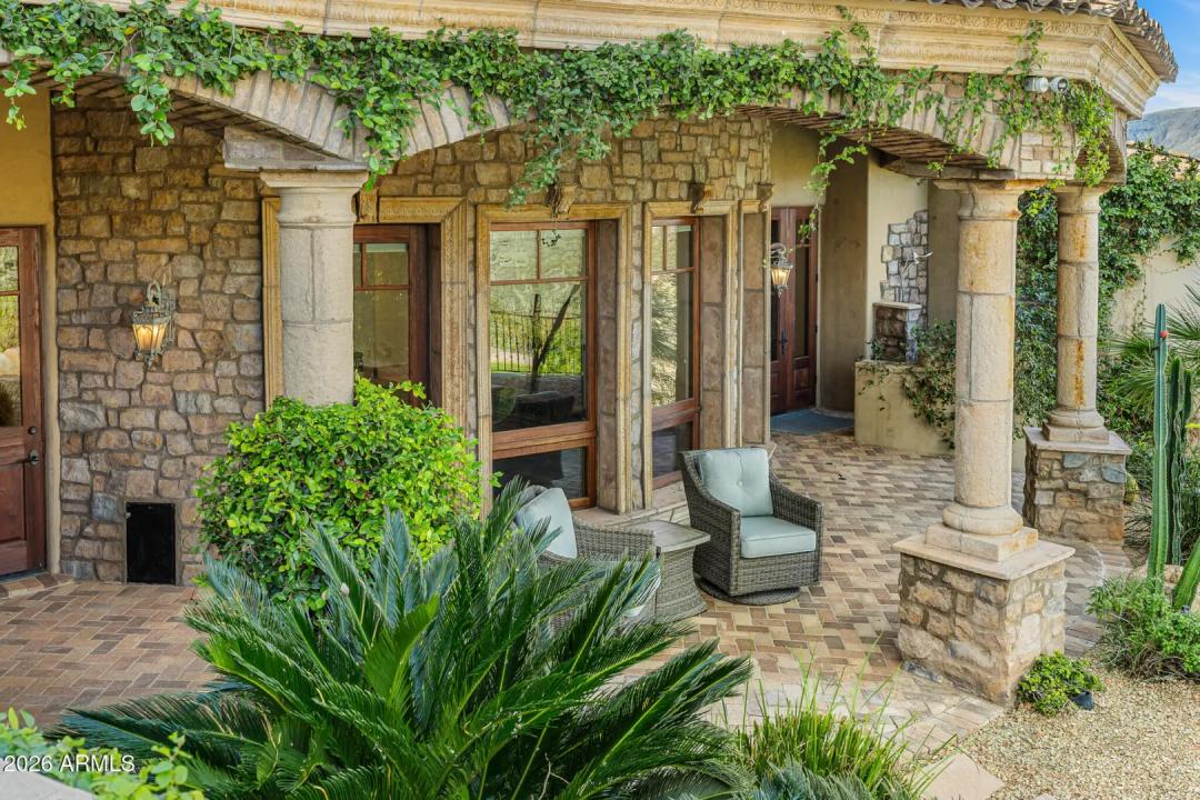 Real Estate Picture 26