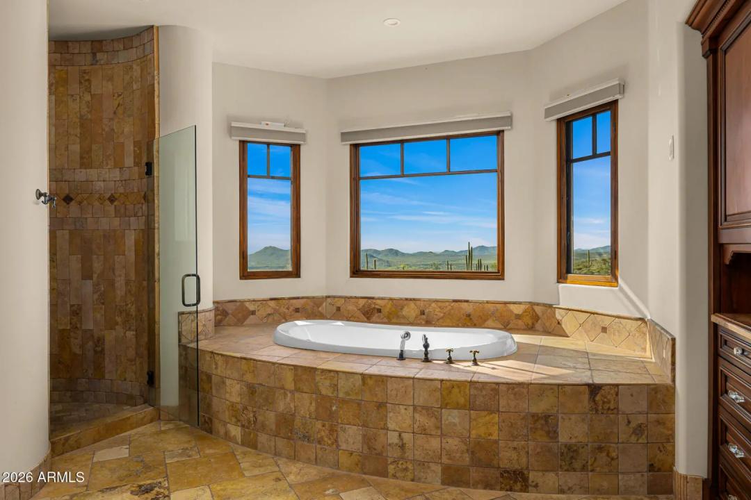 Real Estate Picture 27