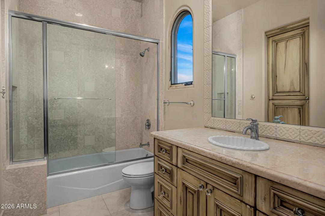 Real Estate Picture 48