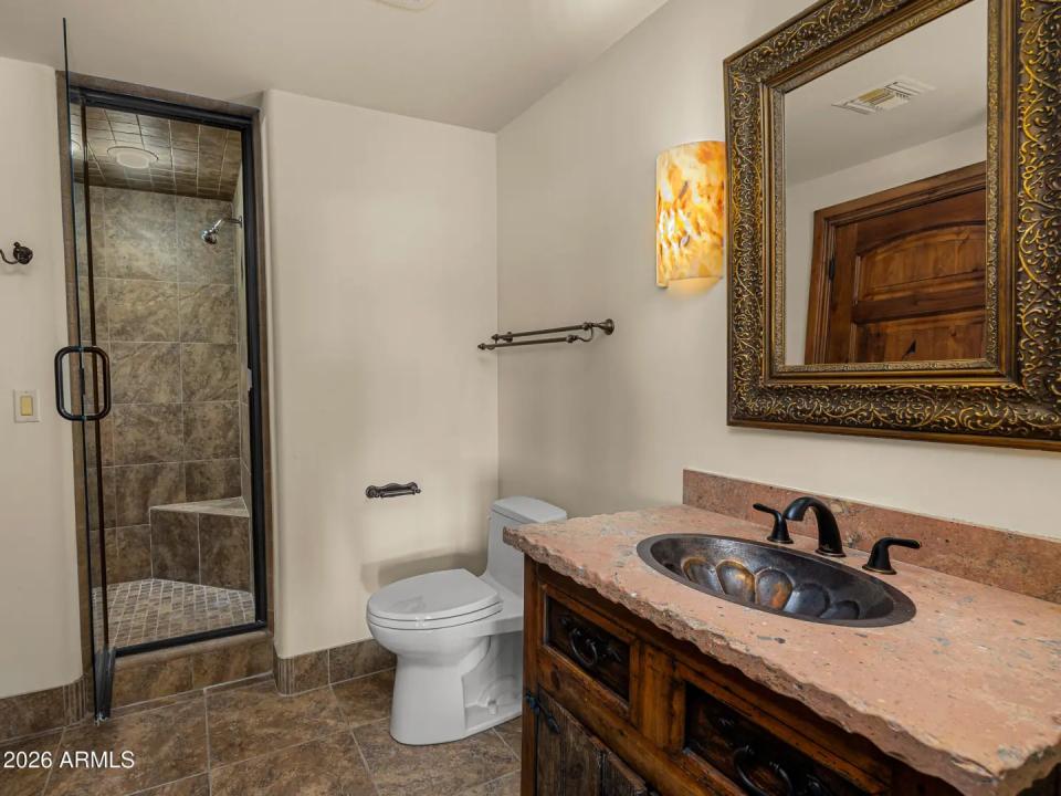 Real Estate Picture 52