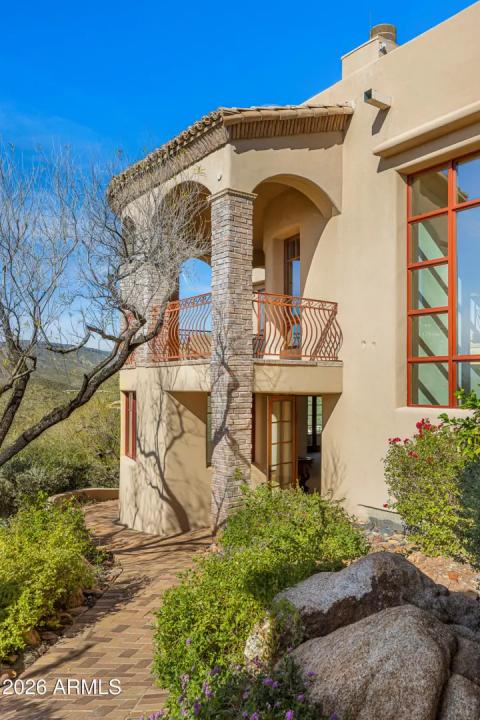 Real Estate Picture 64