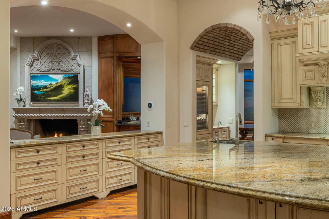 Real Estate Picture 75