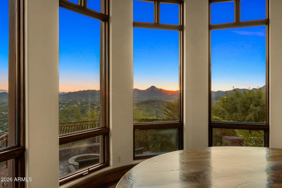 Real Estate Picture 77