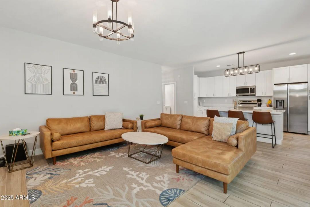 Real Estate Picture 6