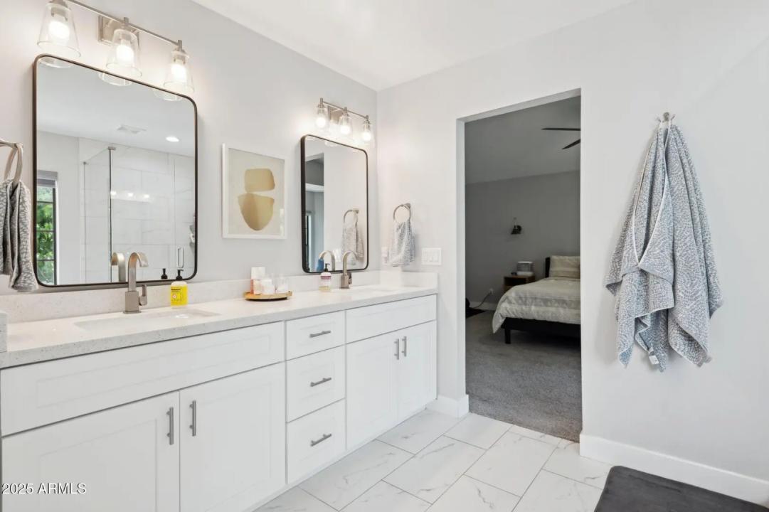 Real Estate Picture 21