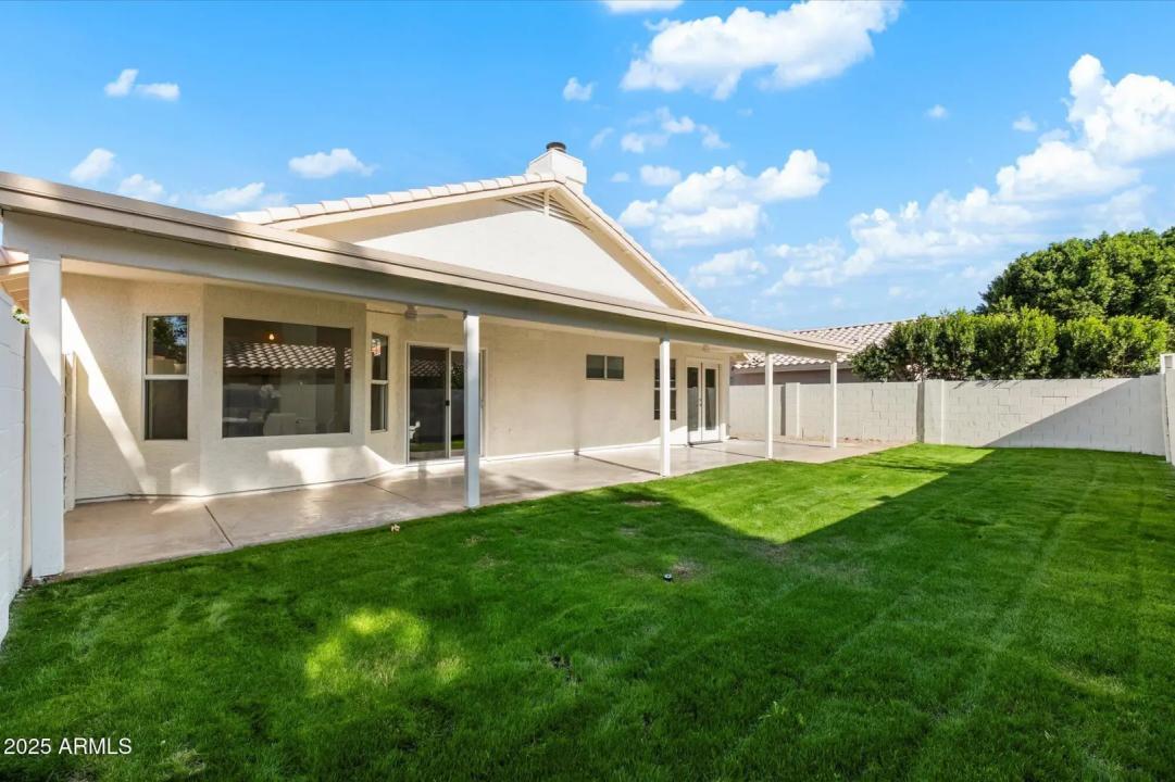 Real Estate Picture 17