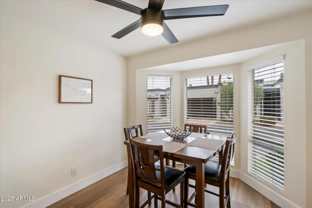 Real Estate Picture 7