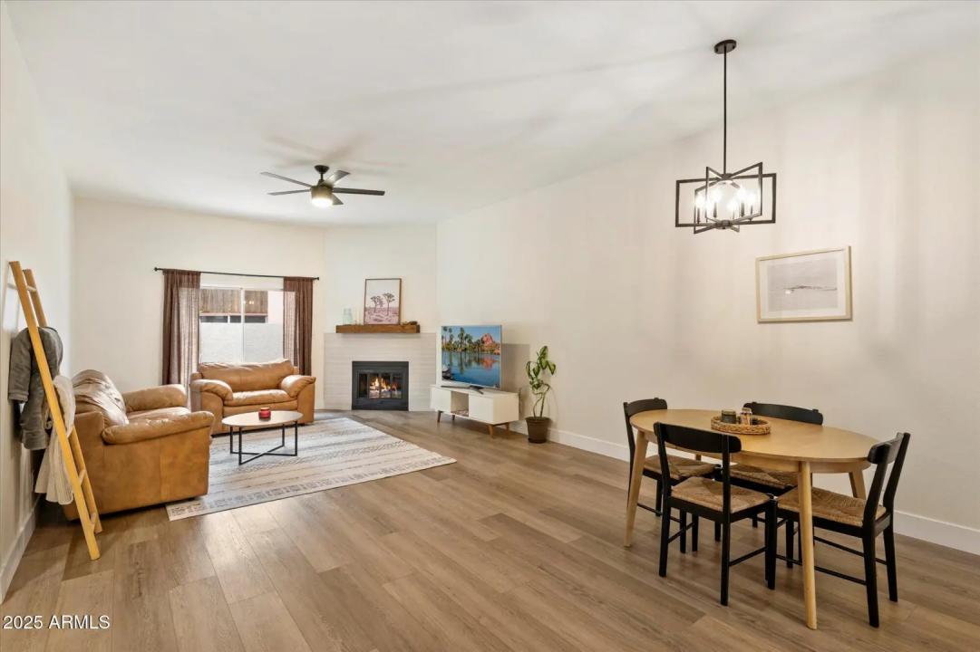 Real Estate Picture 3