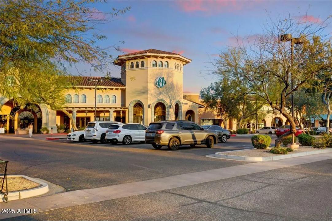 Real Estate Picture 29