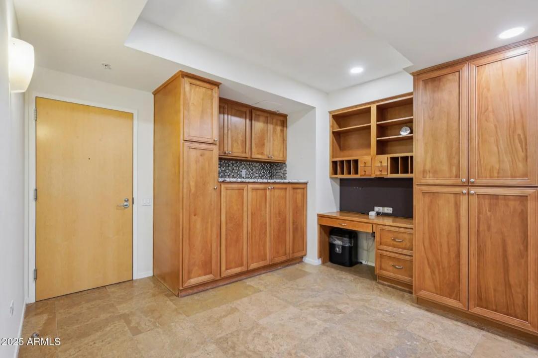 Real Estate Picture 2