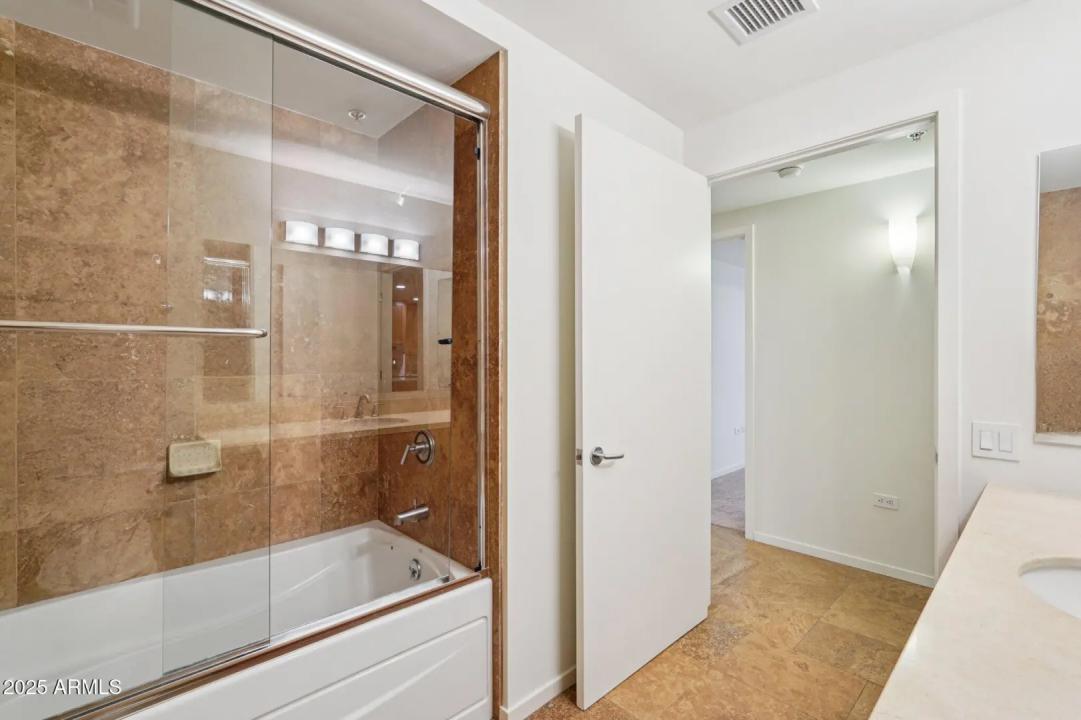 Real Estate Picture 20