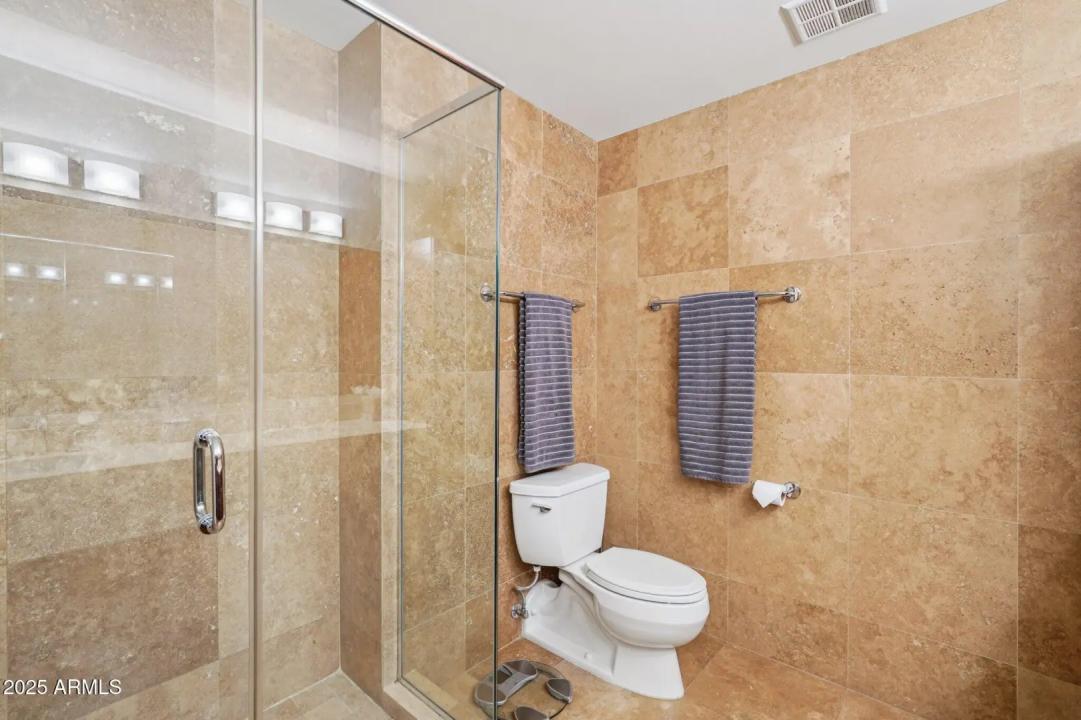 Real Estate Picture 27