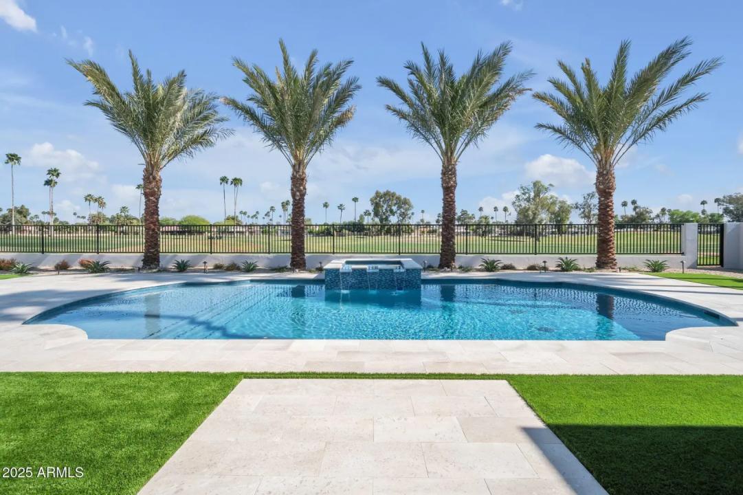 Real Estate Picture 34