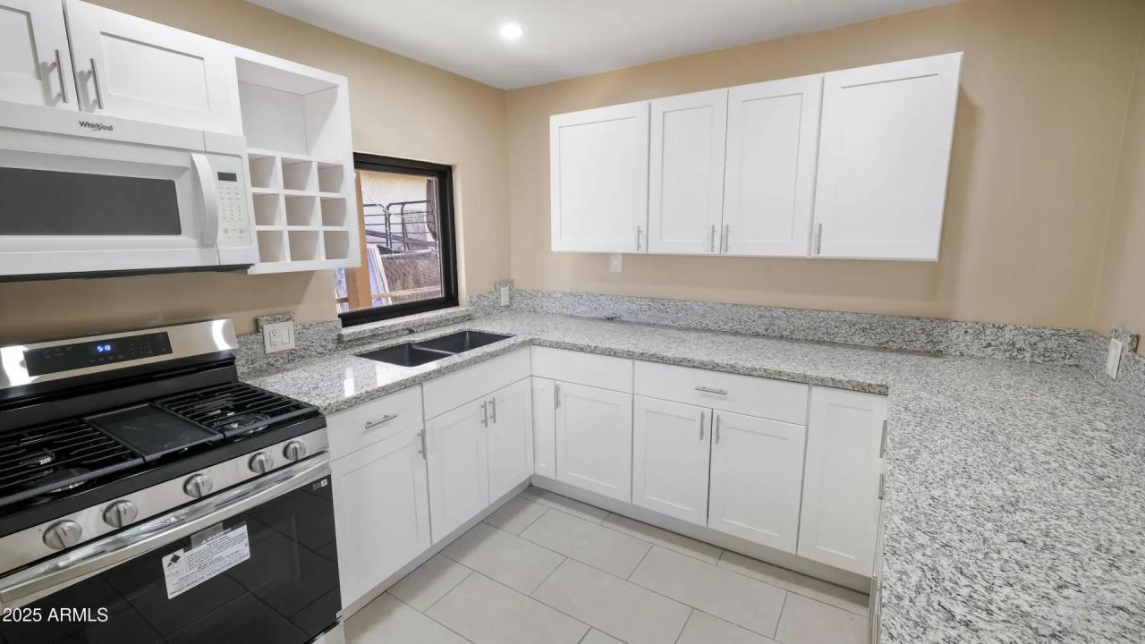 Real Estate Picture 2