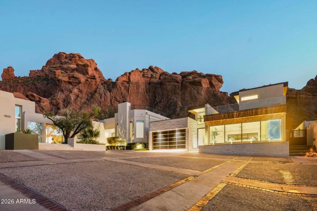 Real Estate Picture 77