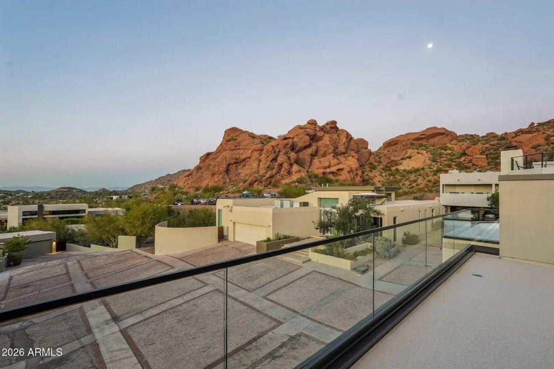 Real Estate Picture 68