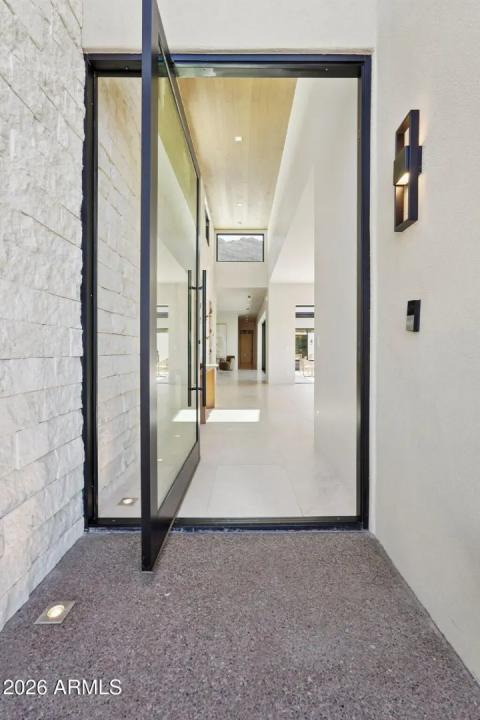 Real Estate Picture 6