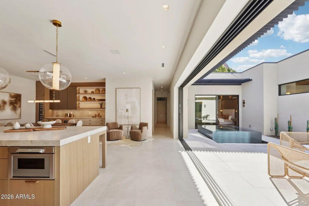 Real Estate Picture 30