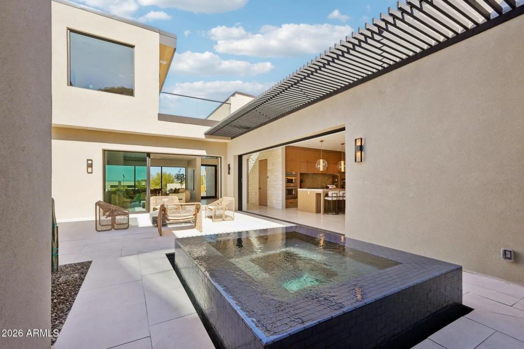 Real Estate Picture 36