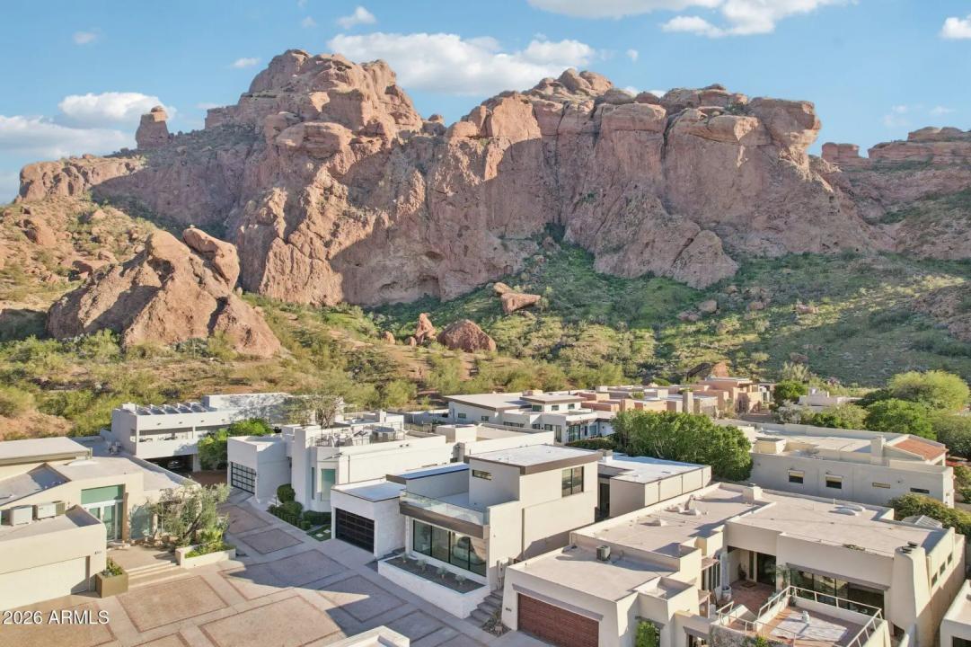 Real Estate Picture 79