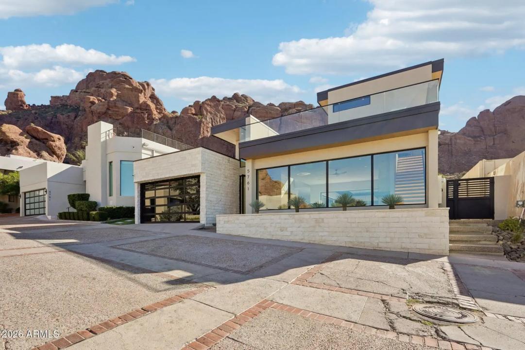 Real Estate Picture 2