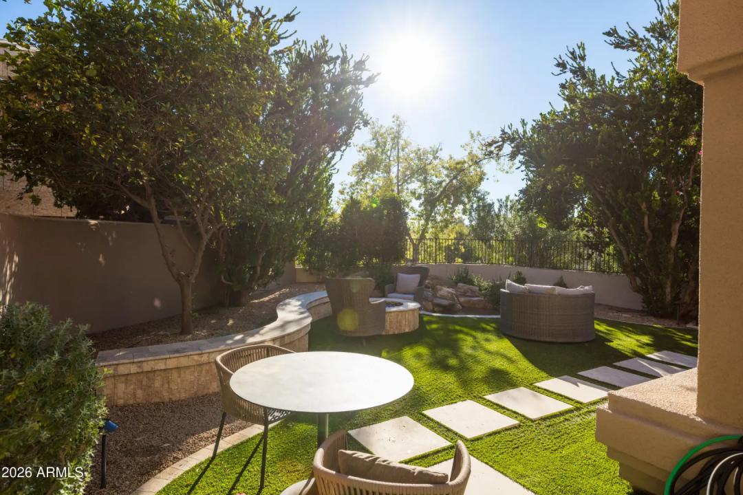 Real Estate Picture 29