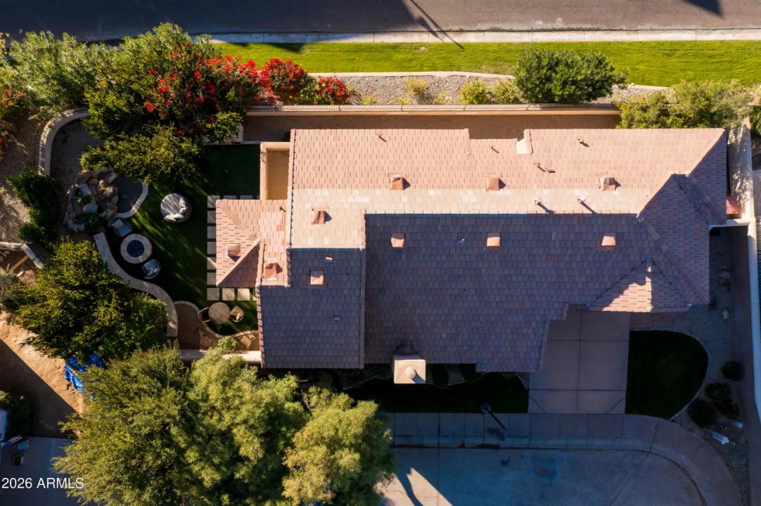 Real Estate Picture 42