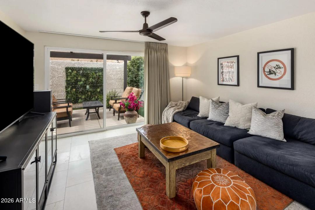 Real Estate Picture 18