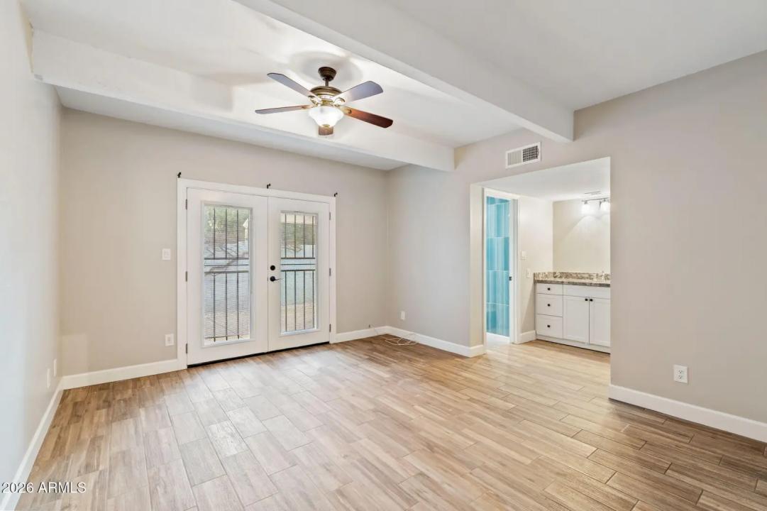 Real Estate Picture 21