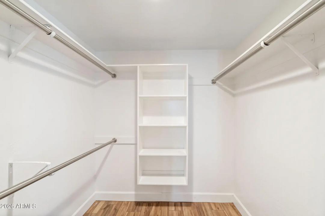 Real Estate Picture 28