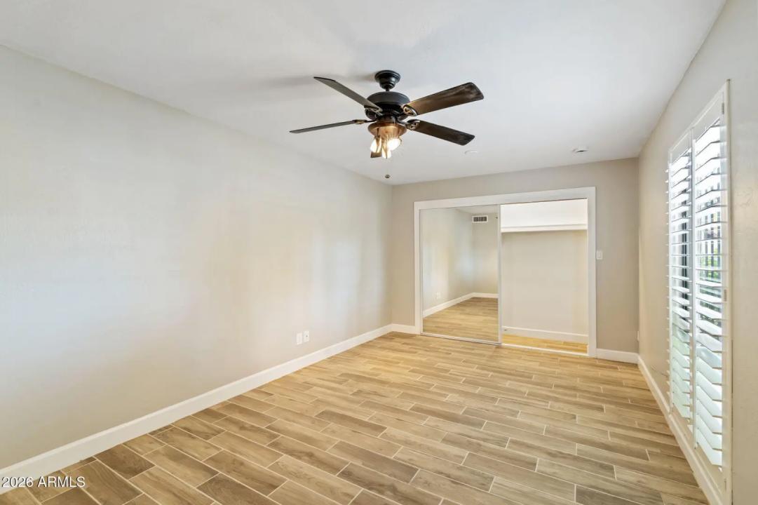 Real Estate Picture 29