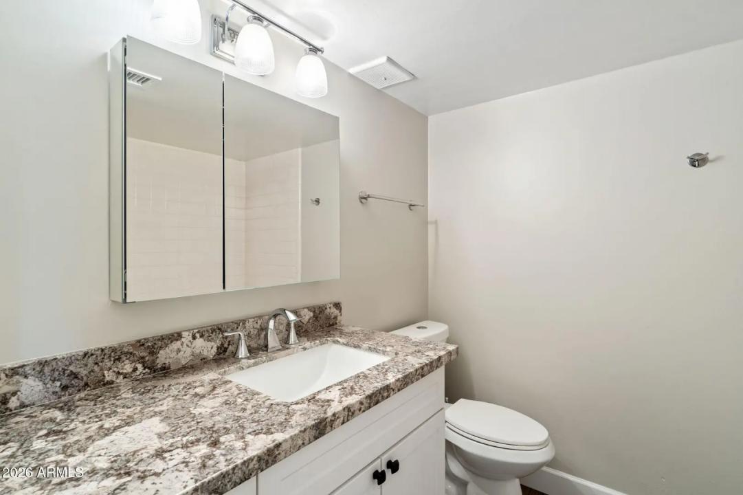 Real Estate Picture 31