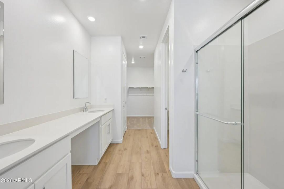 Real Estate Picture 31