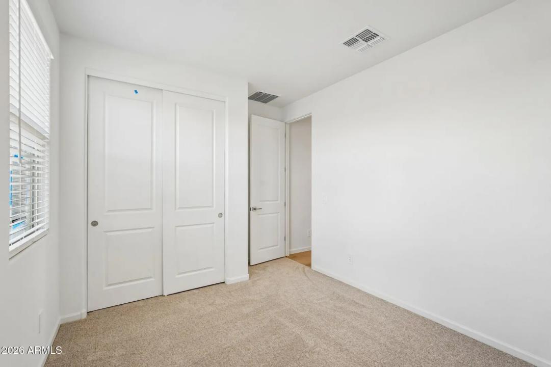 Real Estate Picture 19