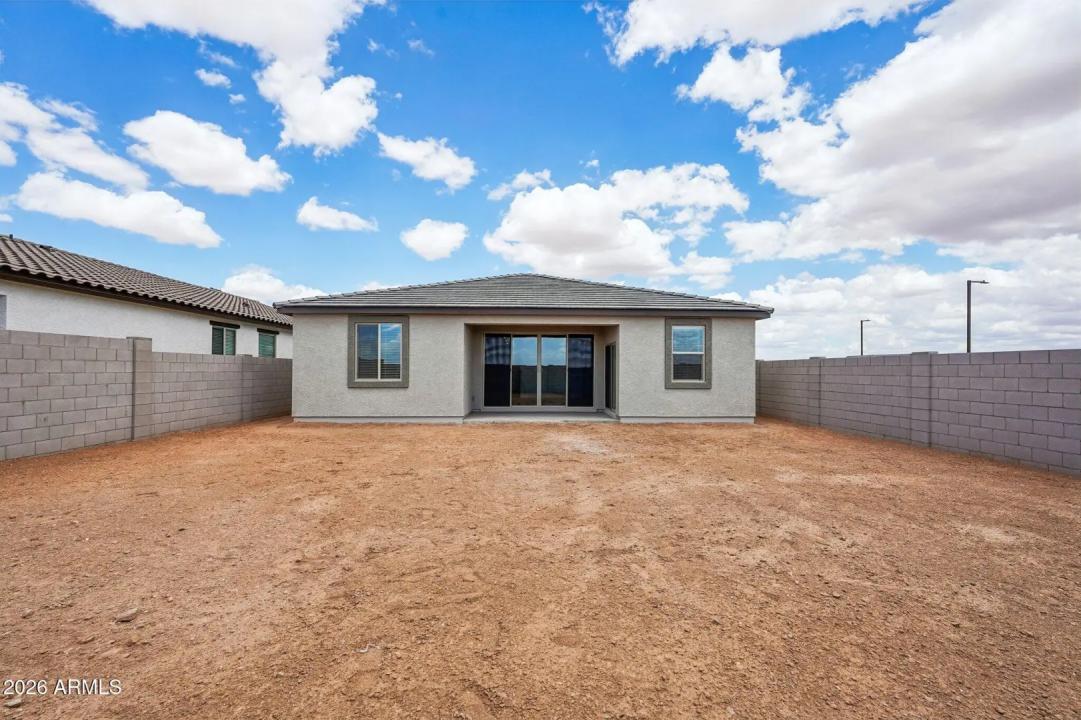Real Estate Picture 32