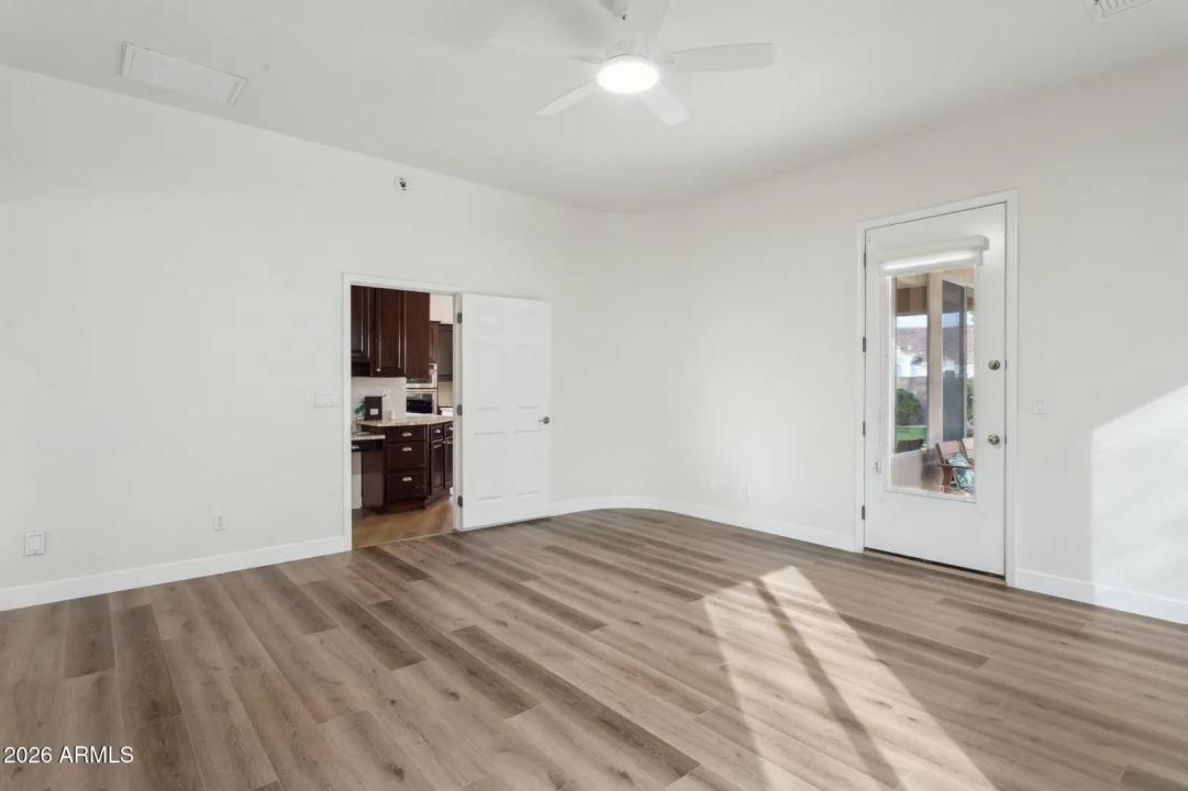 Real Estate Picture 20