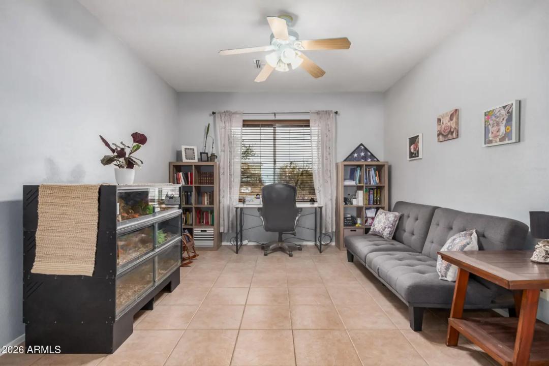 Real Estate Picture 26