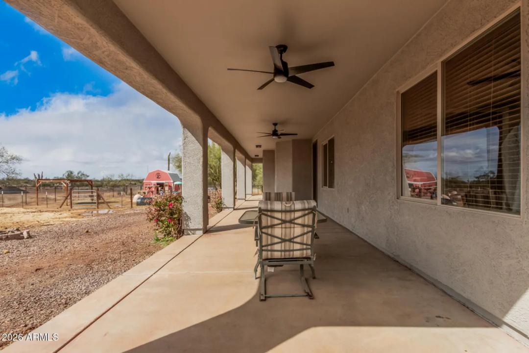 Real Estate Picture 43