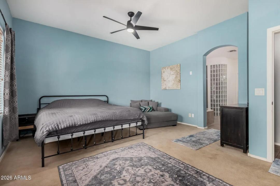 Real Estate Picture 35