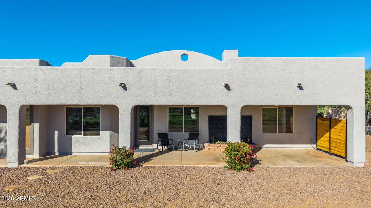 Real Estate Picture 8