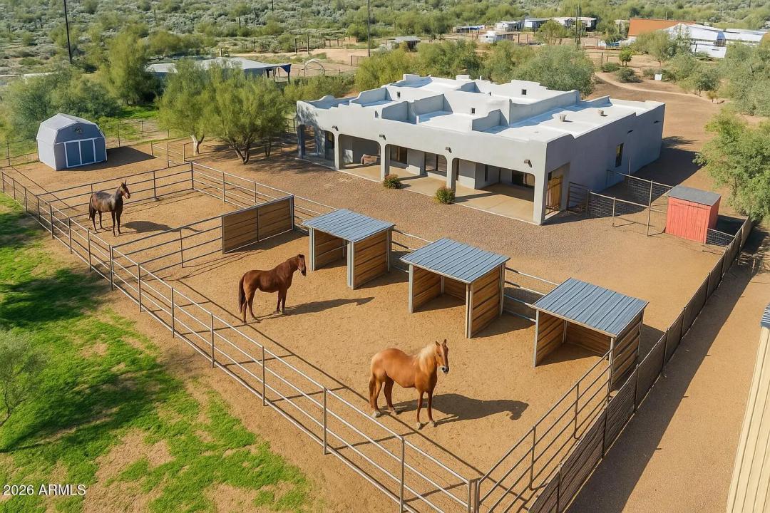 Real Estate Picture 77