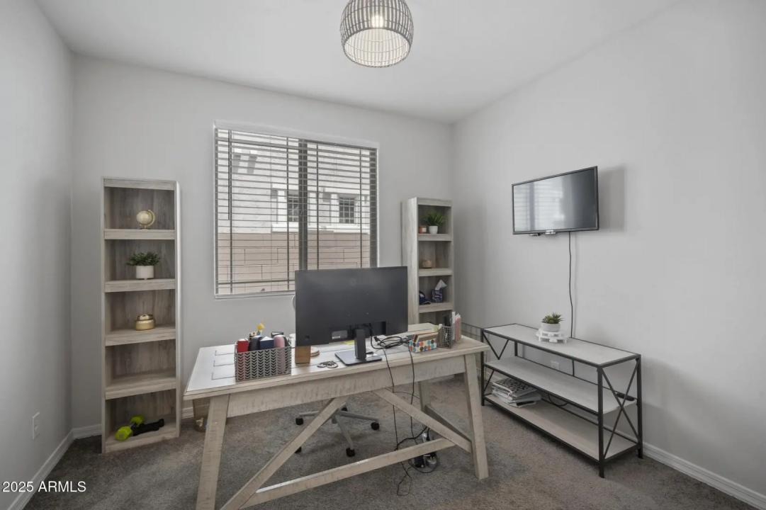 Real Estate Picture 21