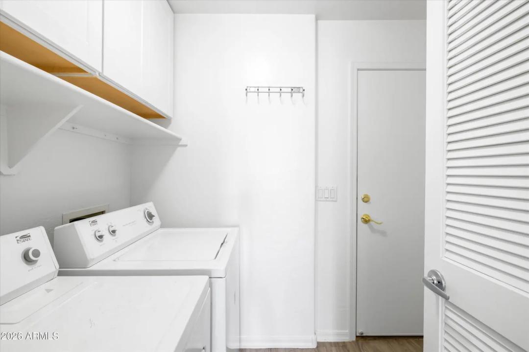 Real Estate Picture 25