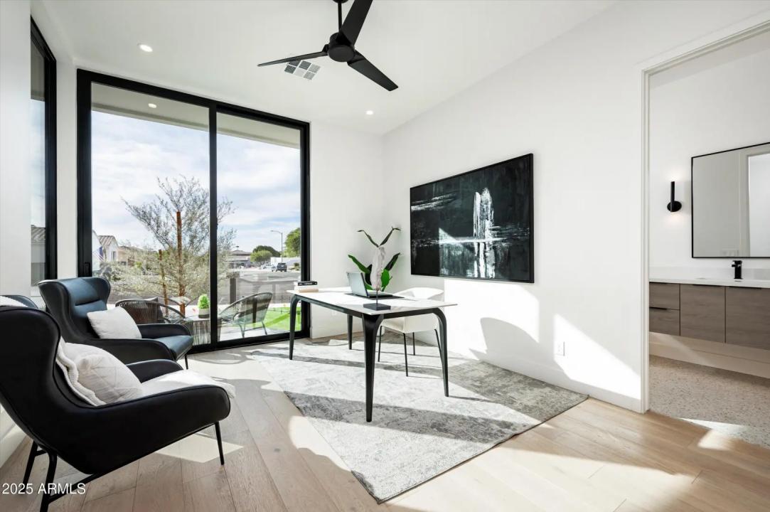 Real Estate Picture 19