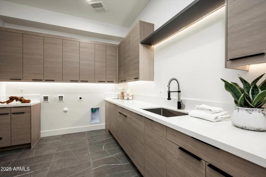 Real Estate Picture 21