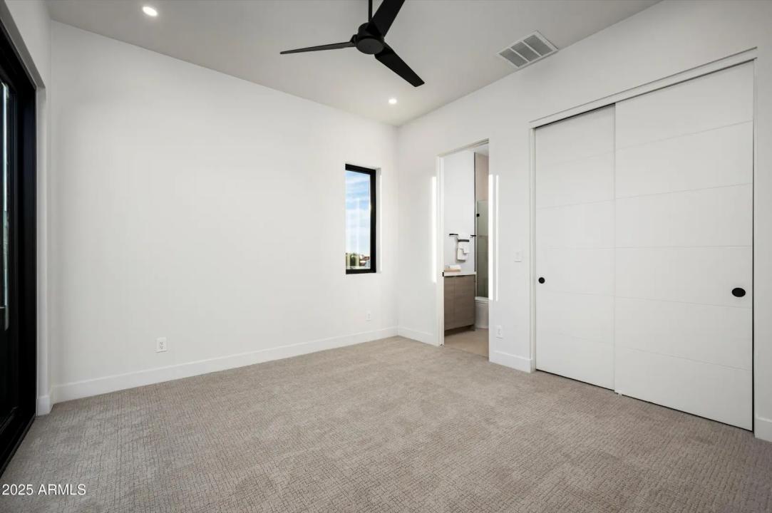 Real Estate Picture 29